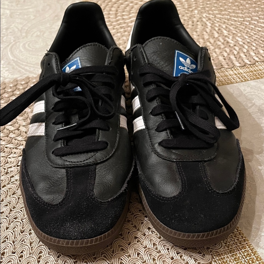 adidas Black White Classic Sneakers